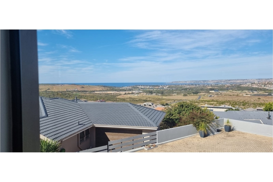 4 Bedroom Property for Sale in Monte Christo Western Cape